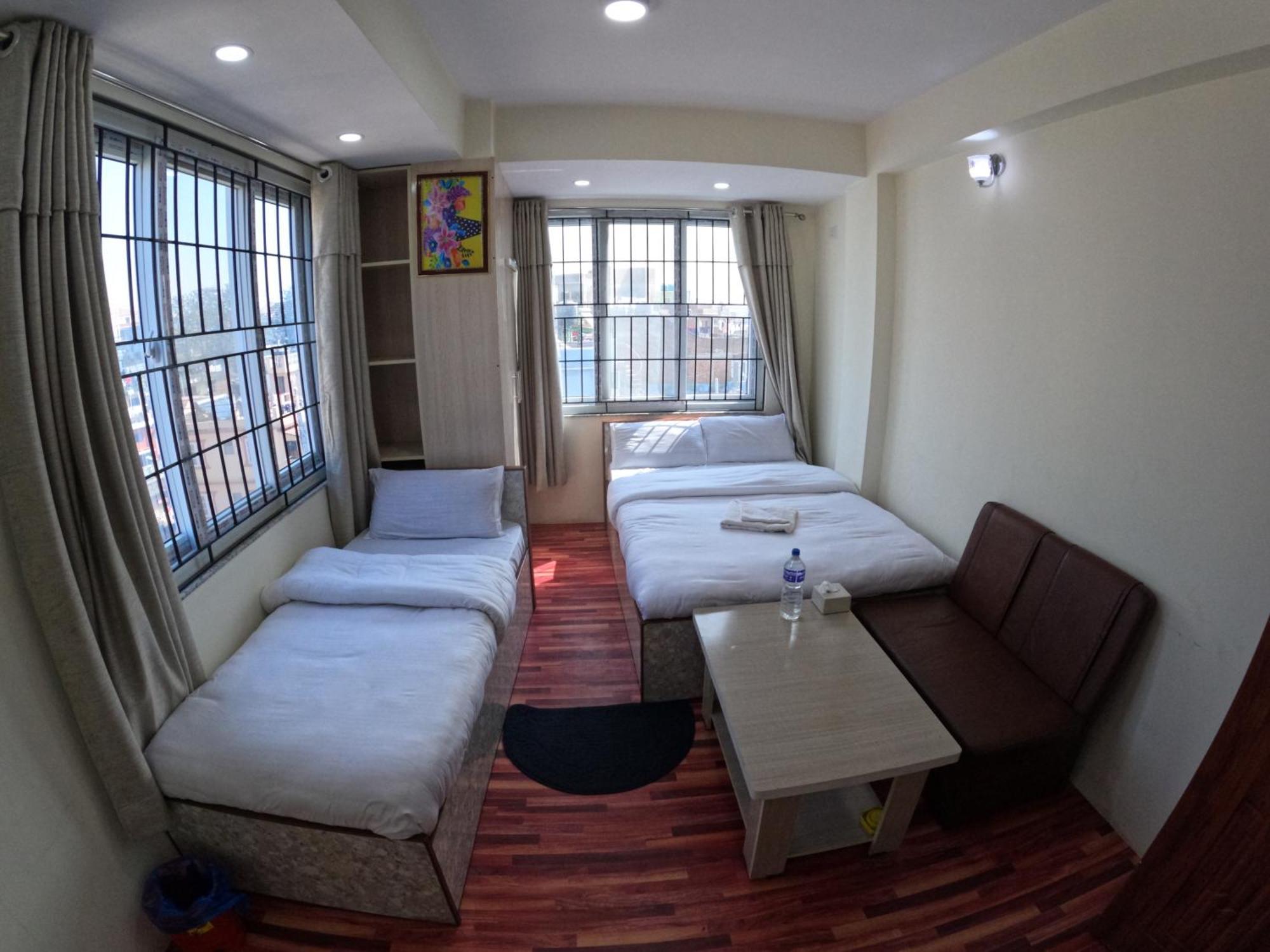 Hotel Global Village Kathmandu Exterior foto